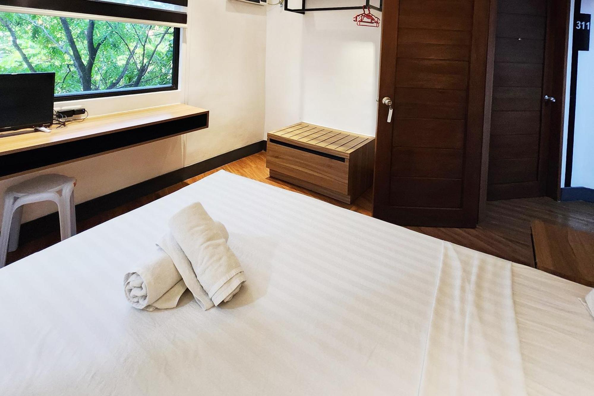 Boulevard Pension Hotel Себу Экстерьер фото