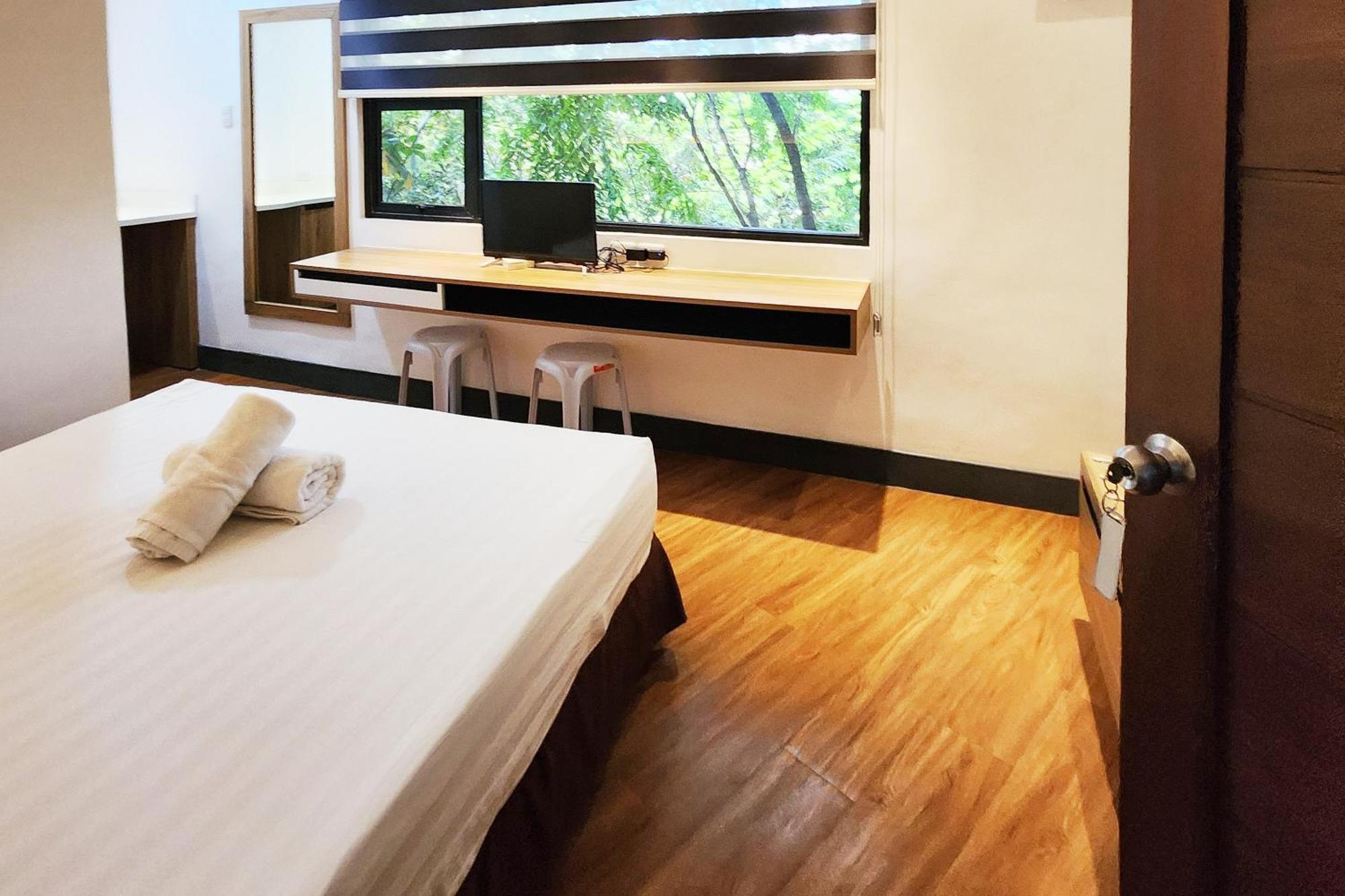 Boulevard Pension Hotel Себу Экстерьер фото