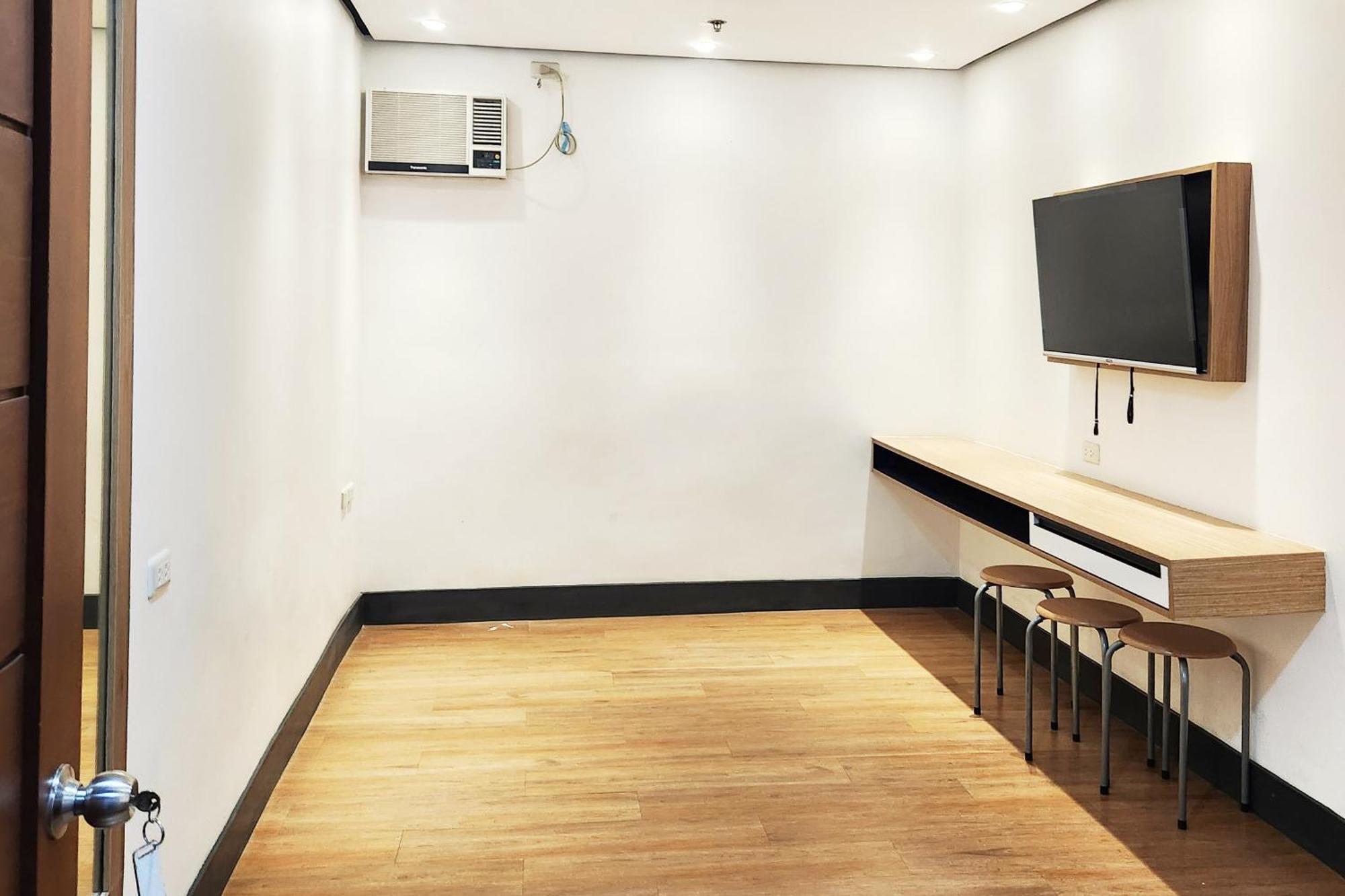 Boulevard Pension Hotel Себу Экстерьер фото