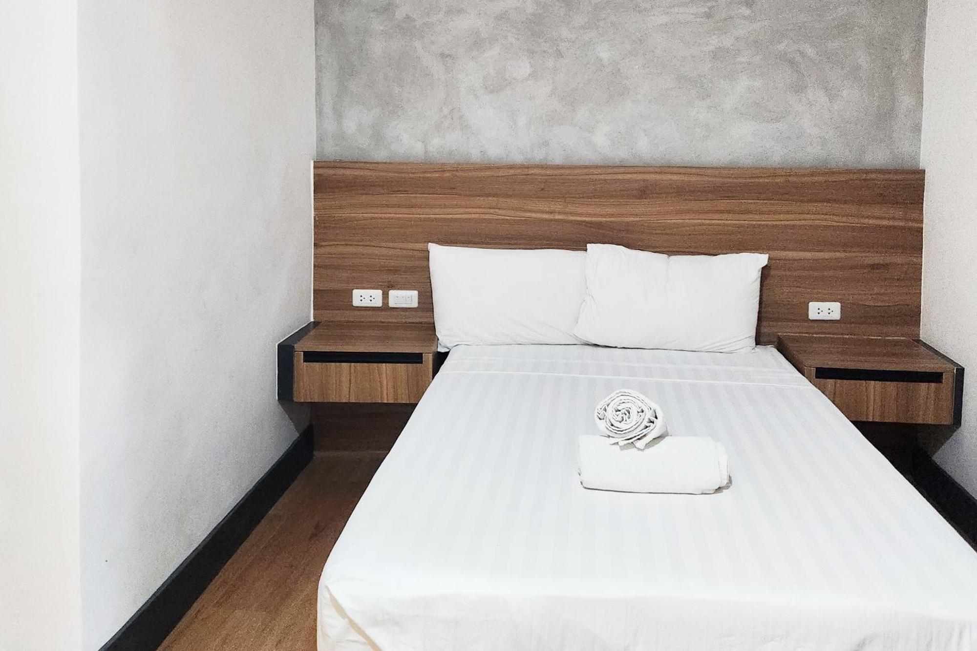 Boulevard Pension Hotel Себу Экстерьер фото